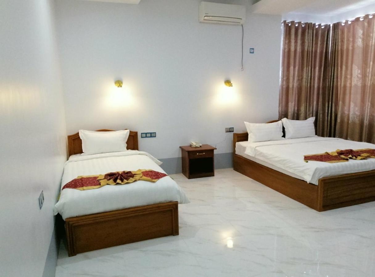 Mandalar May One Hotel Mandalay Exterior photo